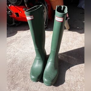Hunter Women's Green Rain Boots